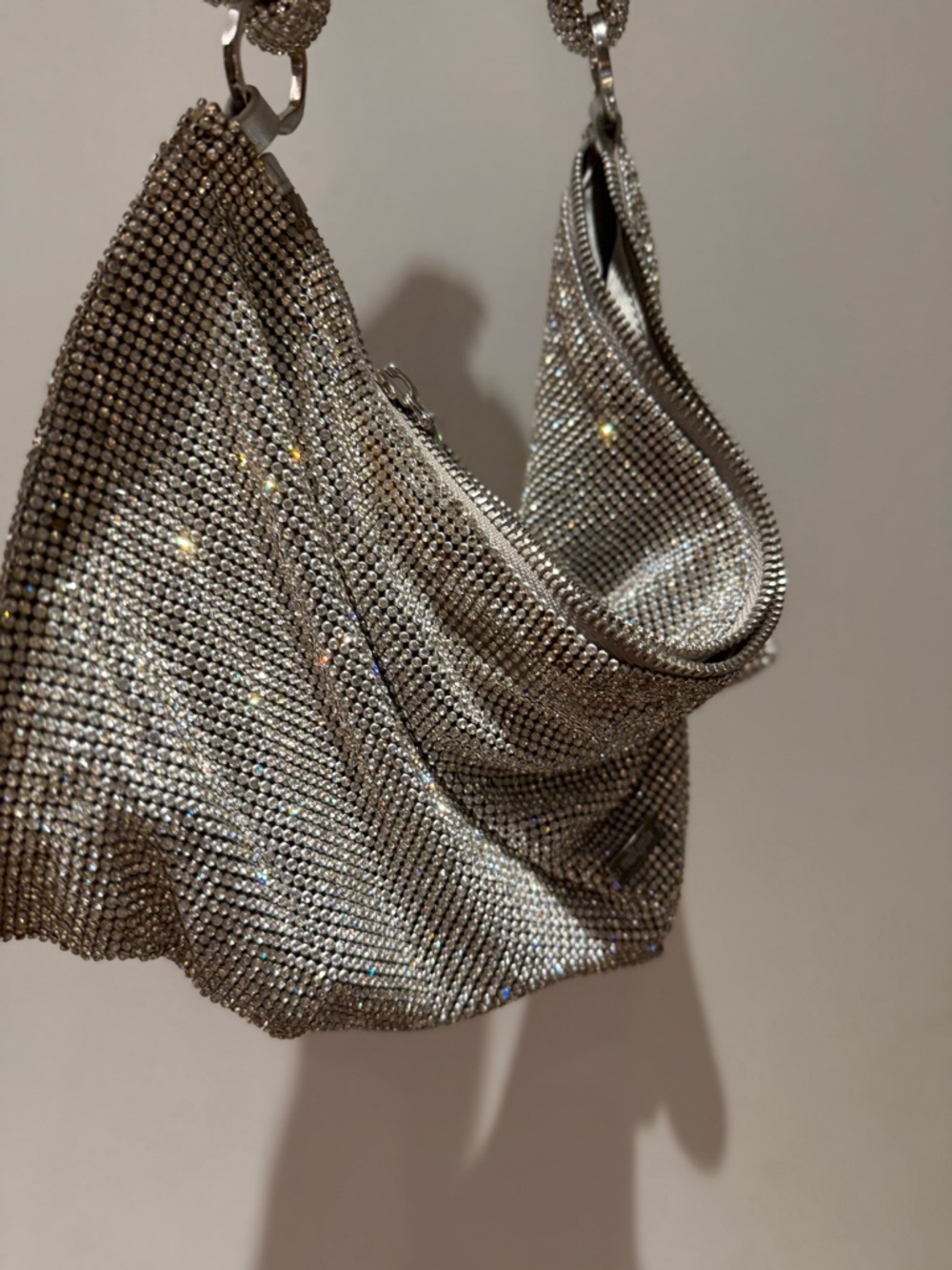 Silver Crystal Mesh Shoulder Bag - Elegant Evening Accessory - Picture 3 of 16
